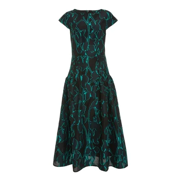 womens green linen dress Green Scalloped Halter Skirt Pleated Loose Linen Dress Boho Dress,Maxi –  puresunlady main image 1